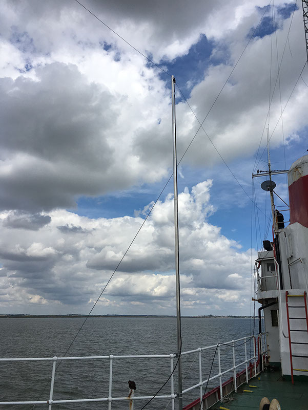 Here you can see the centre of the 40m dipole mounted on the port side of MV Ross Revenge